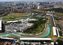 An aerial view of the circuit during the Brazilian GP at Autódromo José Carlos Pace
